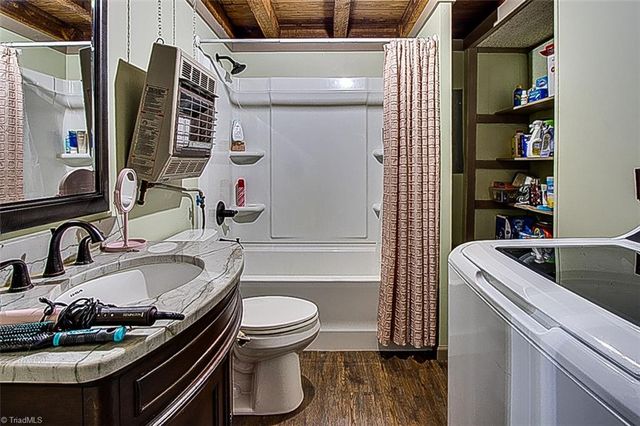 6620 Clyde King Road, Seagrove, NC 27341