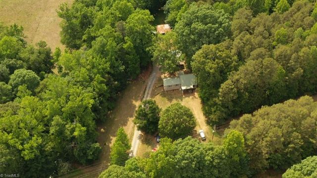 6620 Clyde King Road, Seagrove, NC 27341