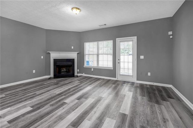 6156 Shoals Loop, Union City, GA 30291