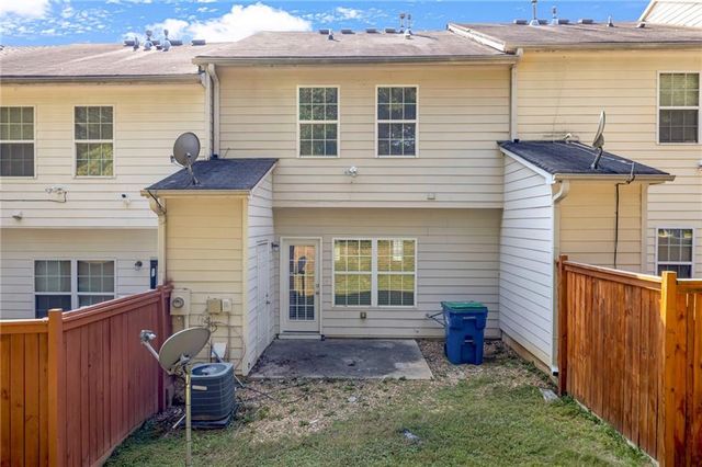 6156 Shoals Loop, Union City, GA 30291