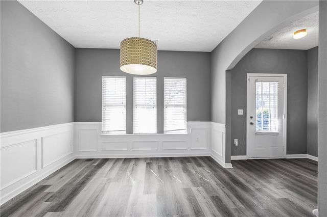 6156 Shoals Loop, Union City, GA 30291