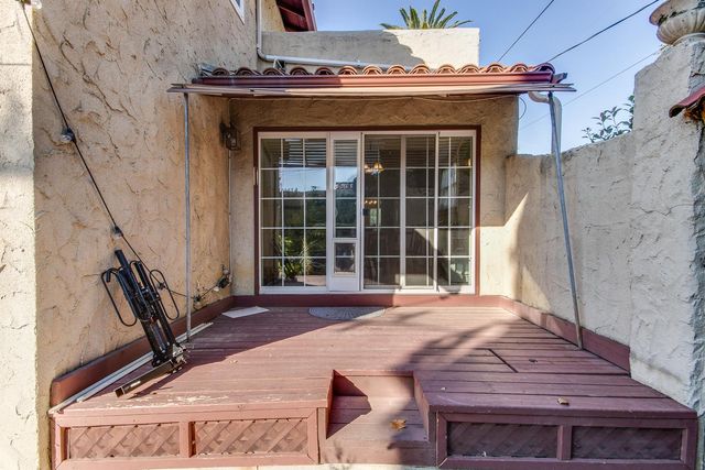 1064 N Poplar Avenue, Fresno, CA 93728