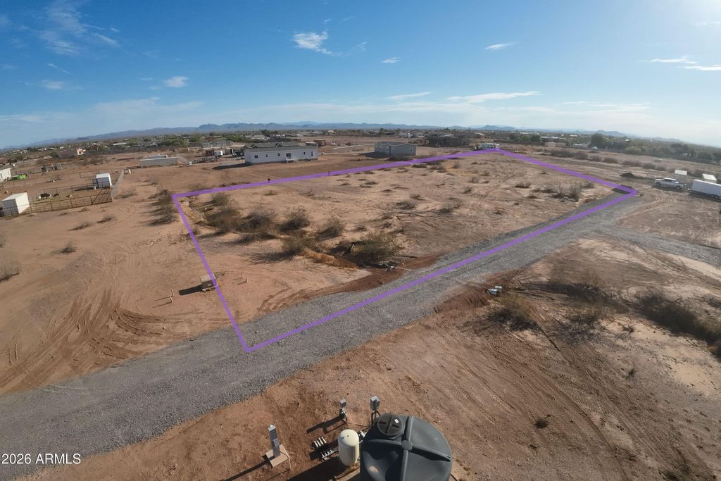 30200 N 231st Avenue -, Wittmann, AZ 85361 — exterior