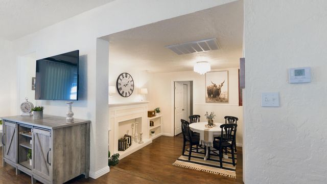 20577 Sunset Lane, Redding, CA 96002