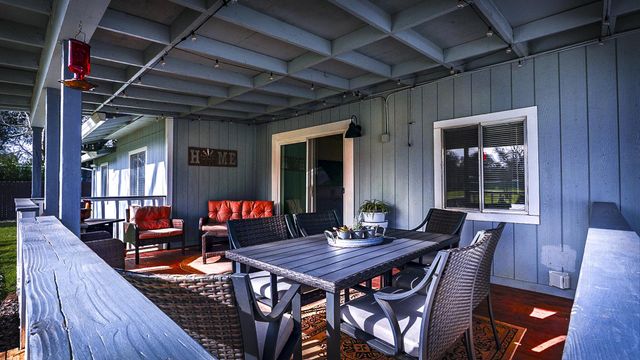 20577 Sunset Lane, Redding, CA 96002