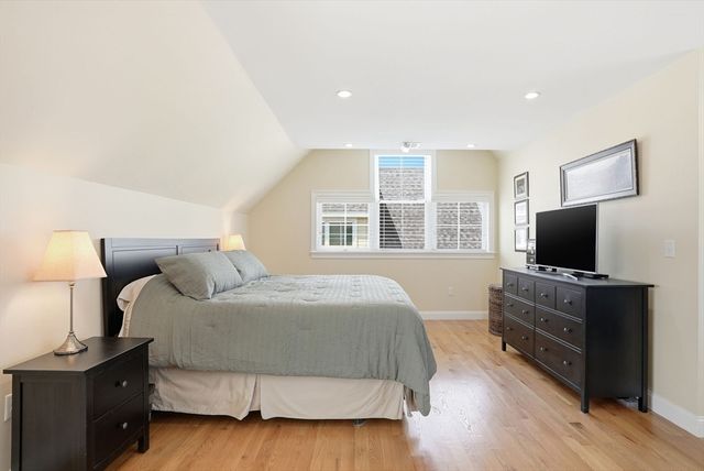 22 Grampian Way 22, Boston, MA 02125