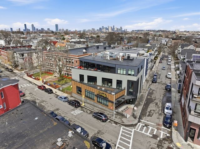 22 Grampian Way 22, Boston, MA 02125