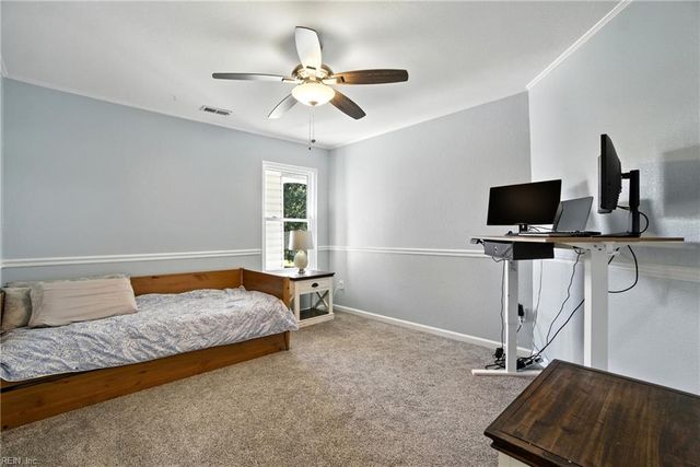 3024 Beaden DR, Virginia Beach, VA 23456