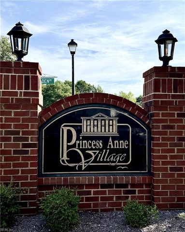 3024 Beaden DR, Virginia Beach, VA 23456