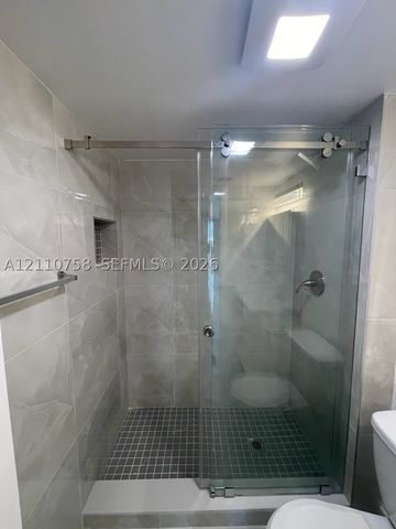1351 NE Miami Gardens Dr 1202E, Miami, FL 33179