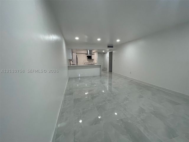 1351 NE Miami Gardens Dr 1202E, Miami, FL 33179