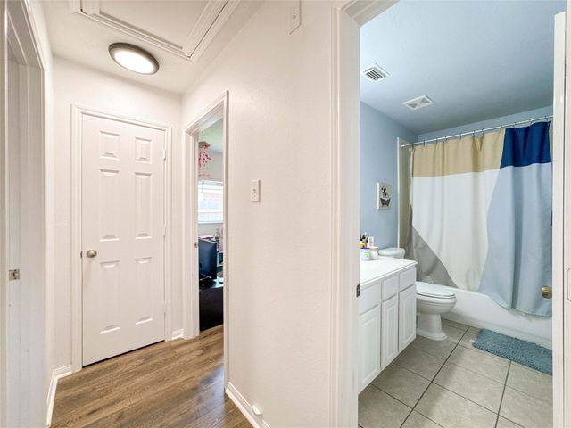 7510 Waterlilly Lane, Pearland, TX 77581