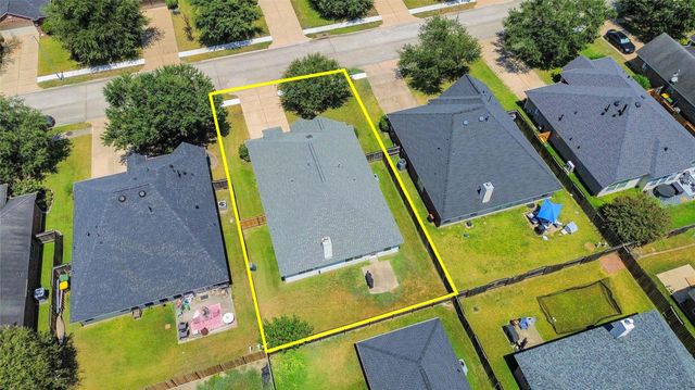 7510 Waterlilly Lane, Pearland, TX 77581