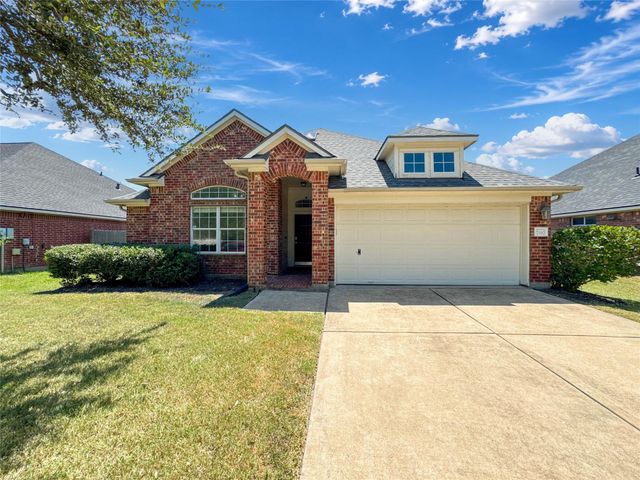 7510 Waterlilly Lane, Pearland, TX 77581