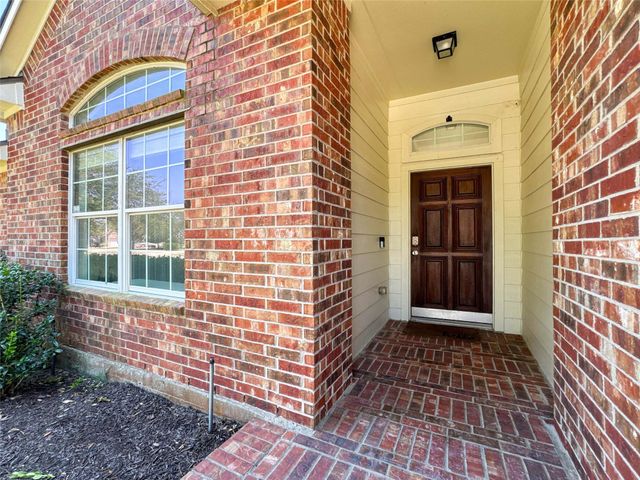 7510 Waterlilly Lane, Pearland, TX 77581