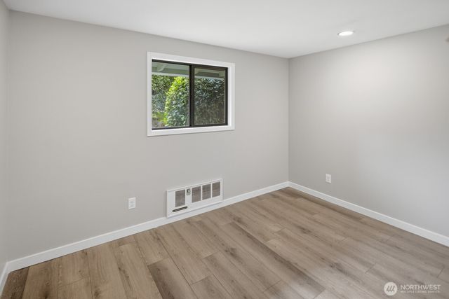 19105 18th Avenue W, Lynnwood, WA 98036