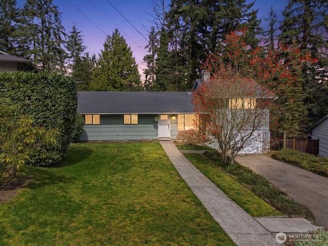19105 18th Avenue W, Lynnwood, WA 98036