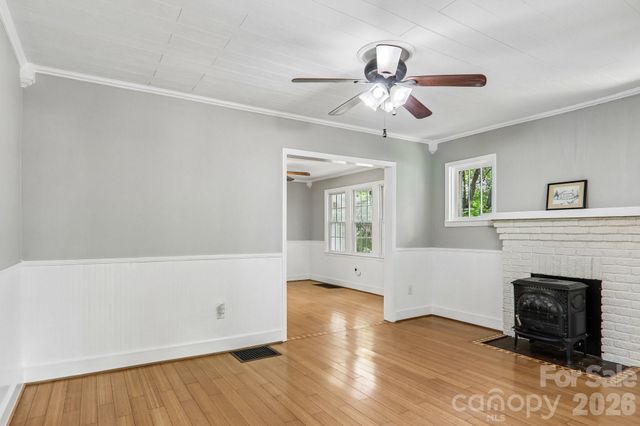 5 Belmont Avenue, Asheville, NC 28806