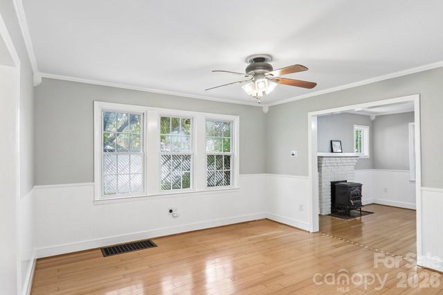 5 Belmont Avenue, Asheville, NC 28806