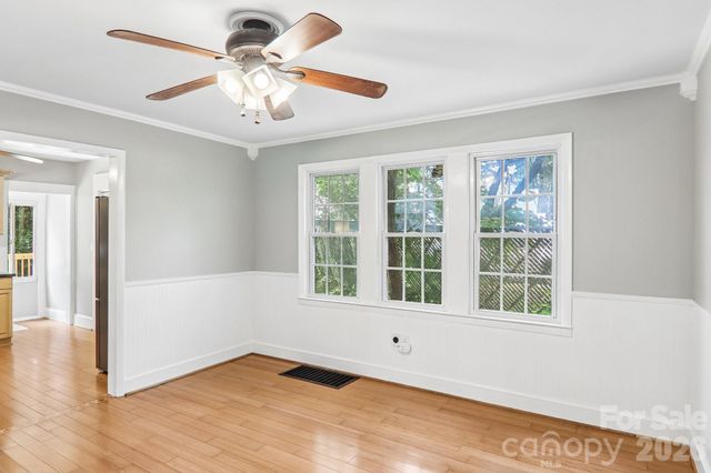 5 Belmont Avenue, Asheville, NC 28806