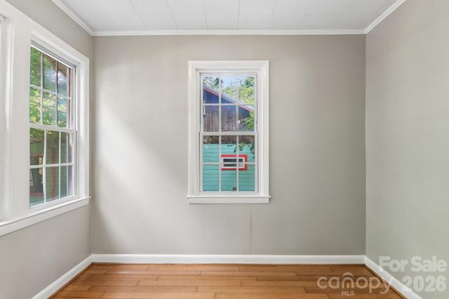 5 Belmont Avenue, Asheville, NC 28806