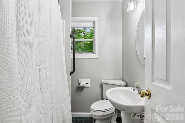 5 Belmont Avenue, Asheville, NC 28806