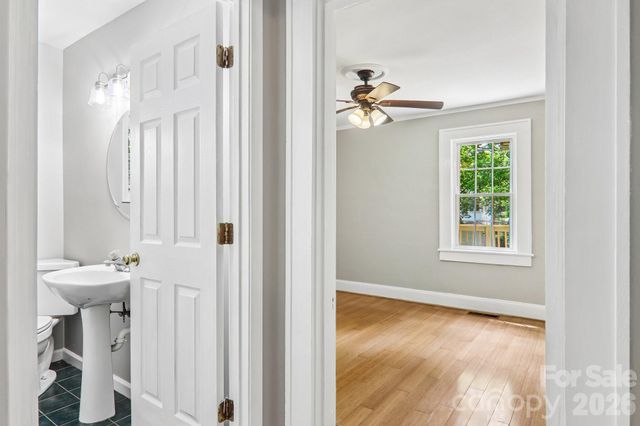5 Belmont Avenue, Asheville, NC 28806