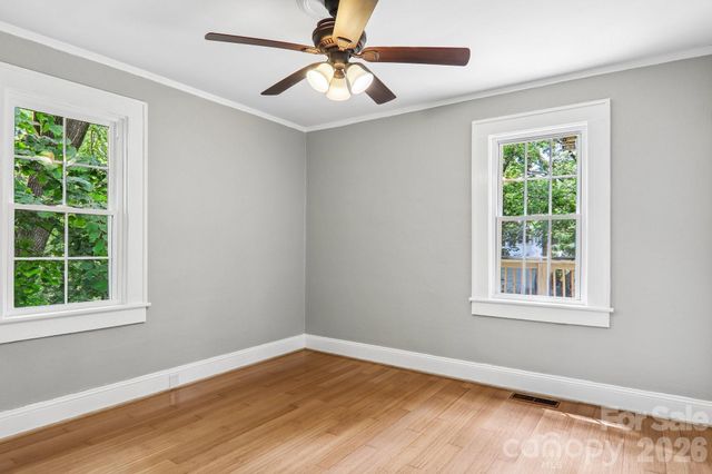 5 Belmont Avenue, Asheville, NC 28806