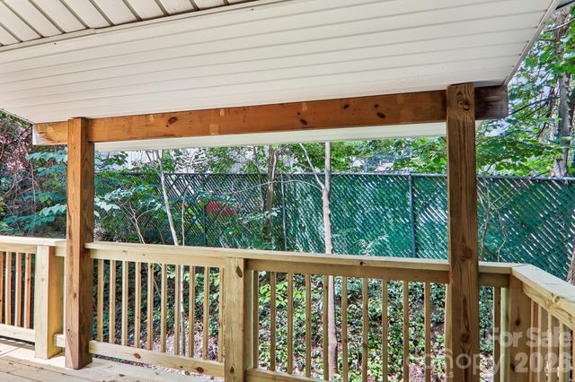 5 Belmont Avenue, Asheville, NC 28806