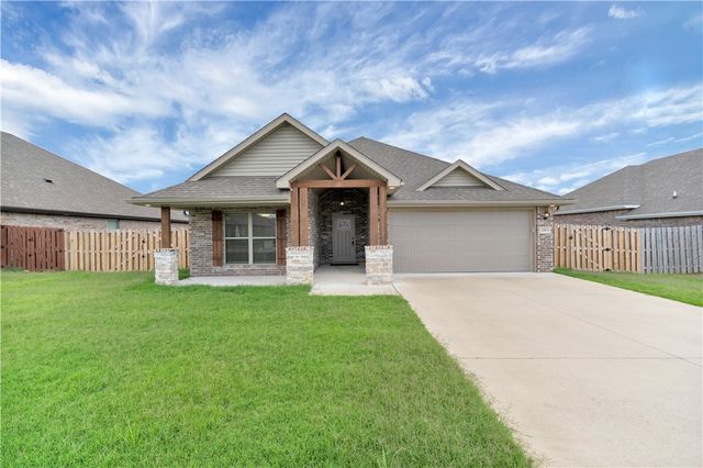 2413 England Lane, Pea Ridge, AR 72751