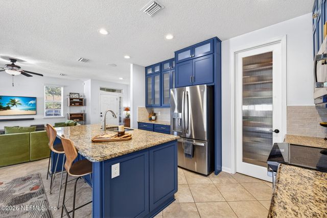 7088 CRISPIN COVE Drive, Jacksonville, FL 32258