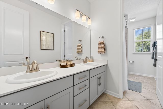 7088 CRISPIN COVE Drive, Jacksonville, FL 32258