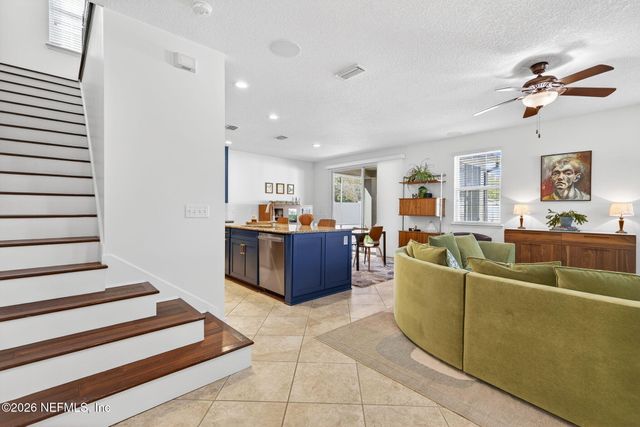 7088 CRISPIN COVE Drive, Jacksonville, FL 32258