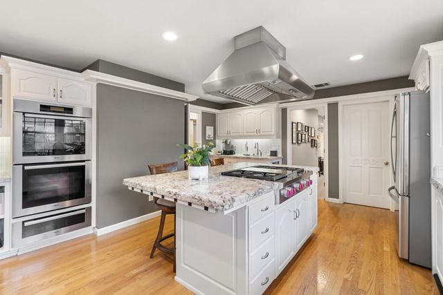 401 Lawson Way, Sacramento, CA 95864