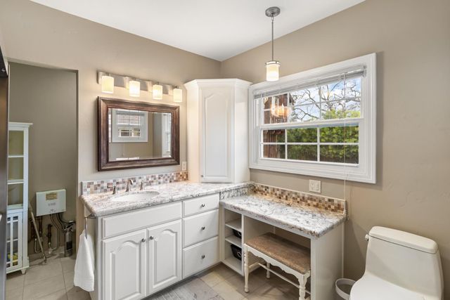 401 Lawson Way, Sacramento, CA 95864