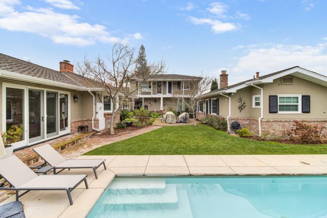 401 Lawson Way, Sacramento, CA 95864