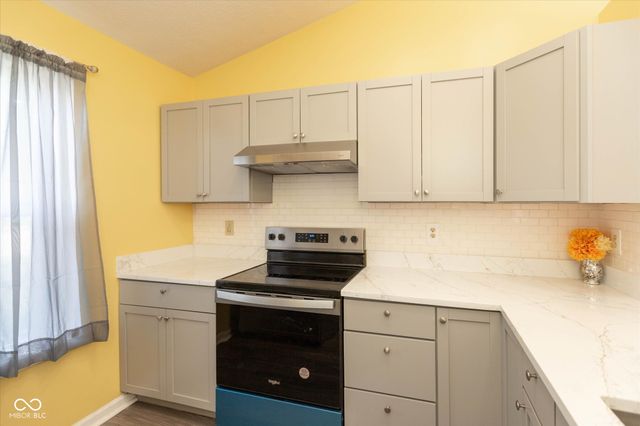 5719 Blackley Lane, Indianapolis, IN 46254