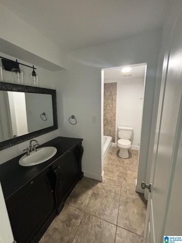 186 OLD MONTGOMERY HIGHWAY C, Homewood, AL 35216
