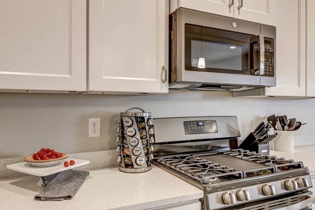 553 N VENTURA LN, Washington, UT 84780