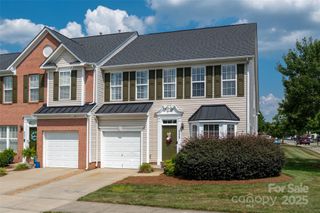 6225 Harrisburg Plaza, Harrisburg, NC 28075