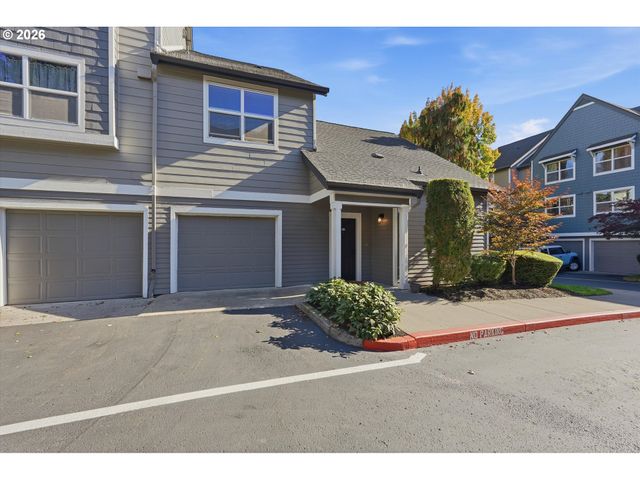 729 Se FAIRWINDS Loop, Vancouver, WA 98661