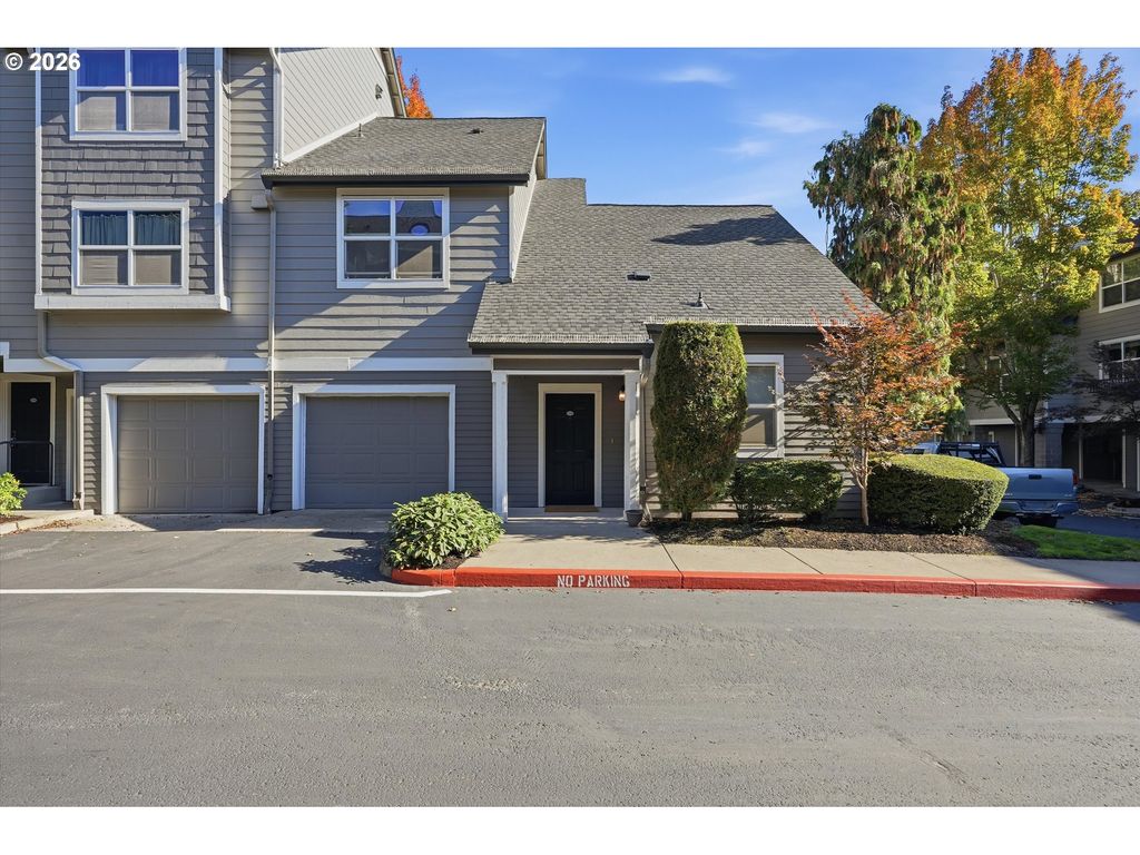 729 Se FAIRWINDS Loop, Vancouver, WA 98661
