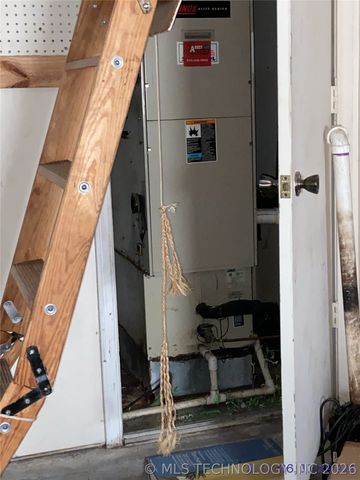 6416 S 111th East Avenue, Tulsa, OK 74133