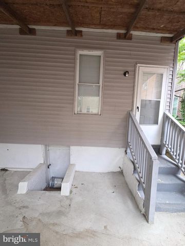 1317 S 10TH ST, Camden, NJ 08104