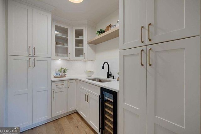 820 Oakhaven Drive, Roswell, GA 30075
