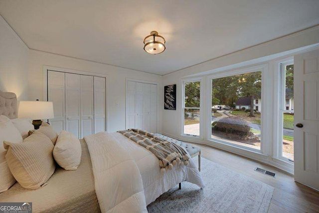 820 Oakhaven Drive, Roswell, GA 30075