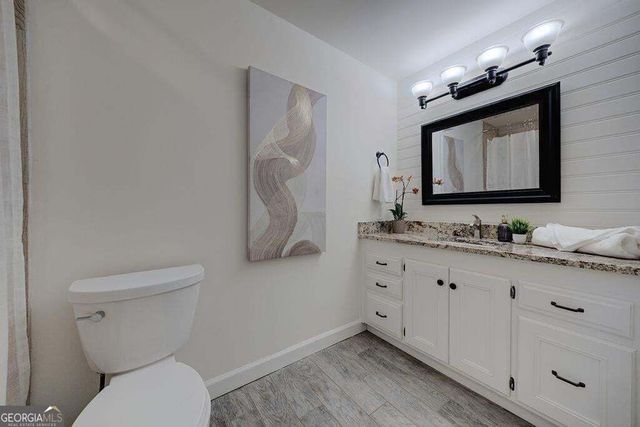 820 Oakhaven Drive, Roswell, GA 30075