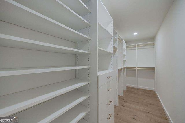820 Oakhaven Drive, Roswell, GA 30075