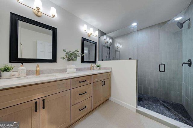 820 Oakhaven Drive, Roswell, GA 30075