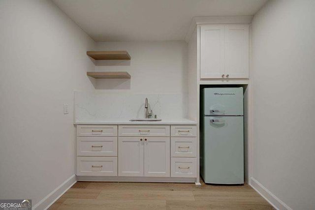 820 Oakhaven Drive, Roswell, GA 30075
